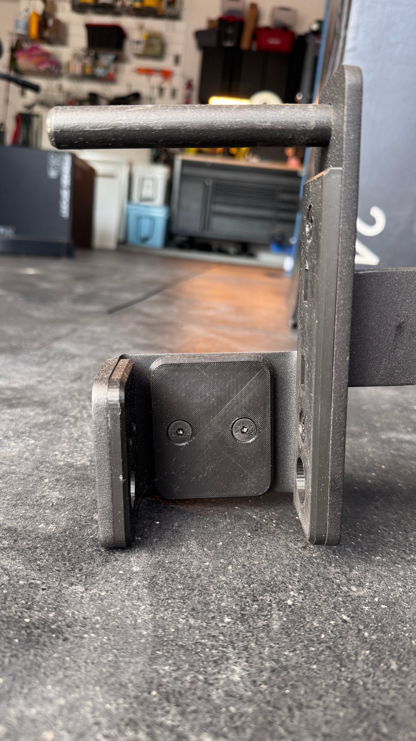 Power Rack Low Row Footplate - 2"x3" - 5/8" holes