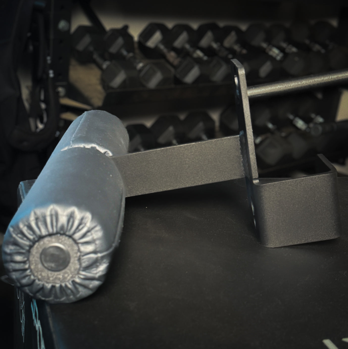 Power Rack Knee Pad & Leg Holder – Caracara Metal