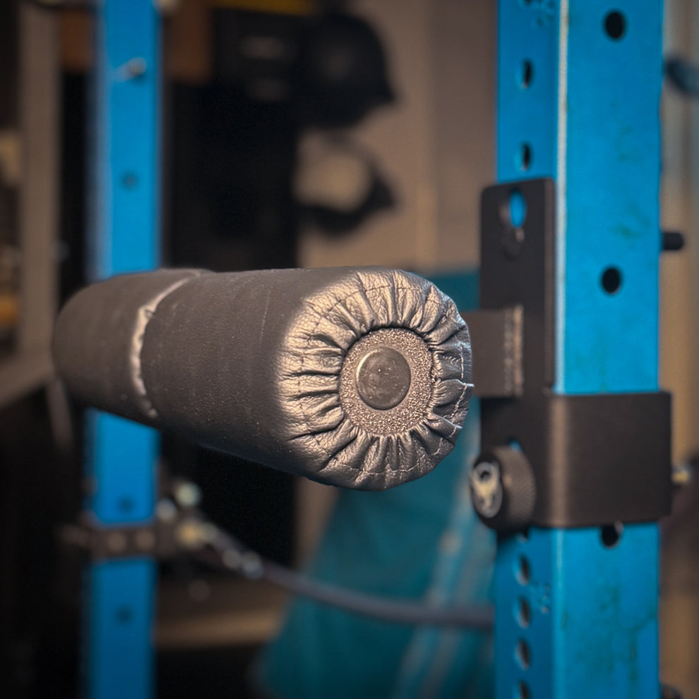 Power Rack Knee Pad & Leg Holder – Caracara Metal